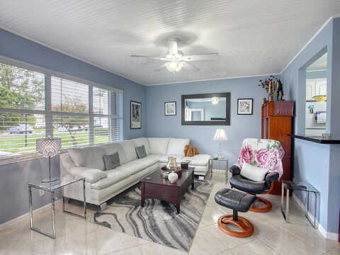 Horizons W, Boynton Beach, FL 33435