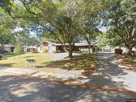 Shelly Dr, Palm Harbor, FL 34684