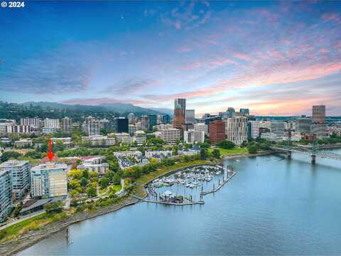 S River Dr, Portland, OR 97201