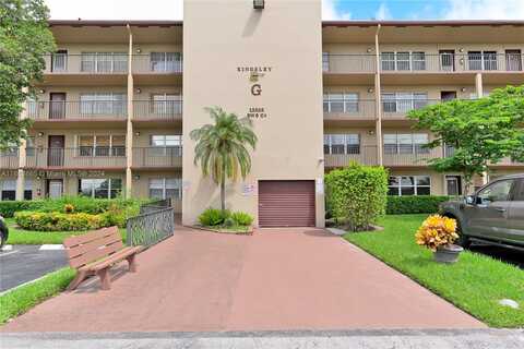 Sw 9Th Ct, Pembroke Pines, FL 33027