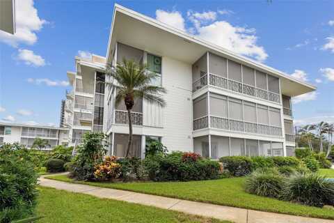 N Shore Drive Ne, Saint Petersburg, FL 33701