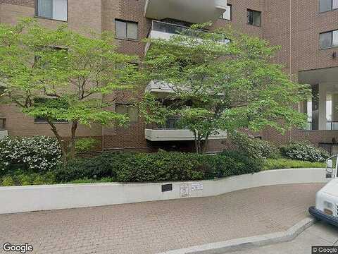 N Oak St Apt 1625, Arlington, VA 22209