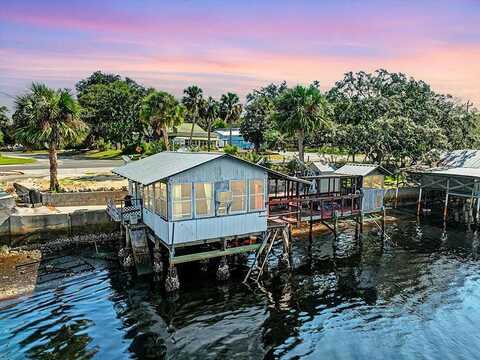 Se Riverside Dr, Steinhatchee, FL 32359