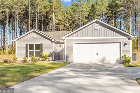 Walnut Drive, Hartwell, GA 30643