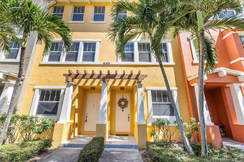 Amador 3 Lane, West Palm Beach, FL 33401