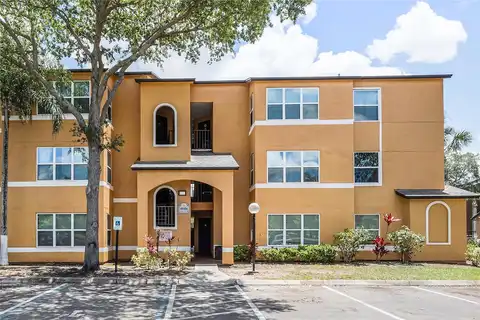 Commander Drive, Orlando, FL 32822