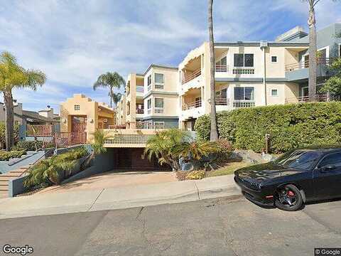 Pringle St, San Diego, CA 92110