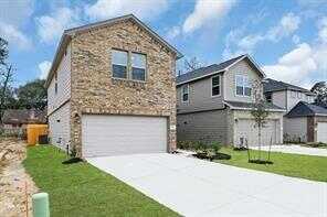 Thornbluff Briar Trail, Huffman, TX 77336