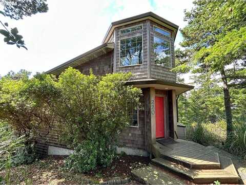 Highland Dr, Oceanside, OR 97134