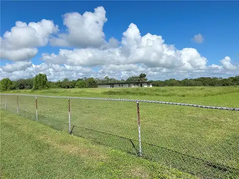 Trant Road, Kingsville, TX 78363