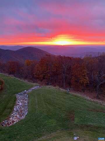 High Ridge Ct Condos, Roseland, VA 22967