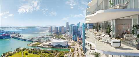 Biscayne Blvd, Miami, FL 33132