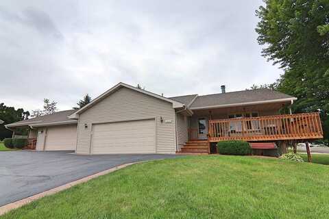 Bond Place, Janesville, WI 53548