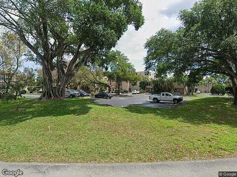 Live Oak Pl, Davie, FL 33324