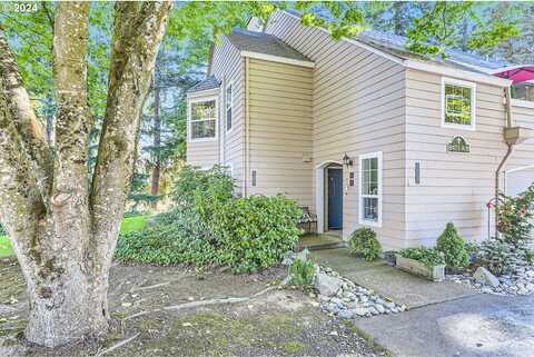 Sw Curry Dr, Wilsonville, OR 97070