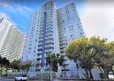 N Miami Ave, Miami, FL 33136