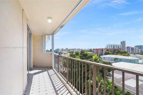 Byron Ave, Miami Beach, FL 33141