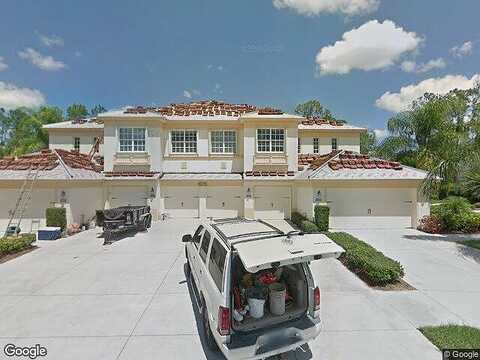 Clemson St, Naples, FL 34104