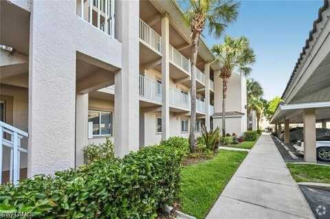 Regal Heron Circle, Naples, FL 34104