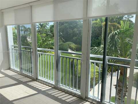 Ocean Dr, Key Biscayne, FL 33149