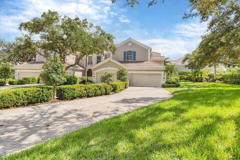 Bouchard Circle, Sarasota, FL 34238