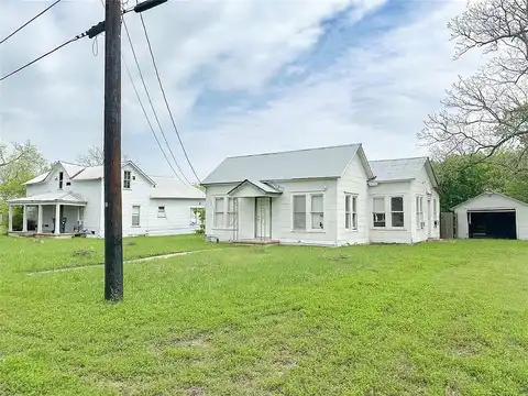 509, 511 S Saint Andrews Street, Weimar, TX 78962