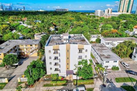 Sw 27Th Ave, Miami, FL 33133