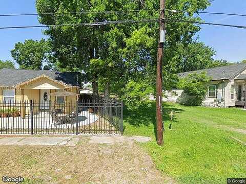 Kirk, HOUSTON, TX 77026