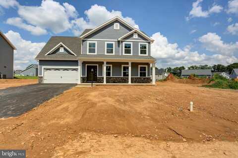 Woodridge Dr, SHIPPENSBURG, PA 17257