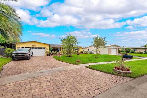 Nw 119 Ave., Pembroke Pines, FL 33026