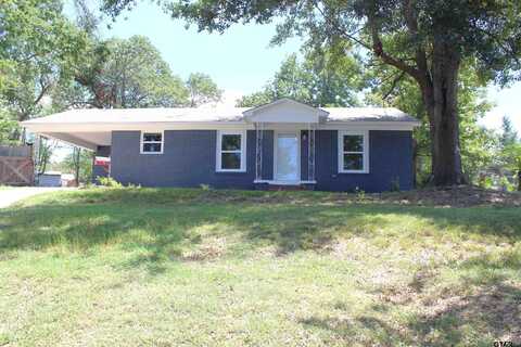 Lee St (2 Homes), Tyler, TX 75702