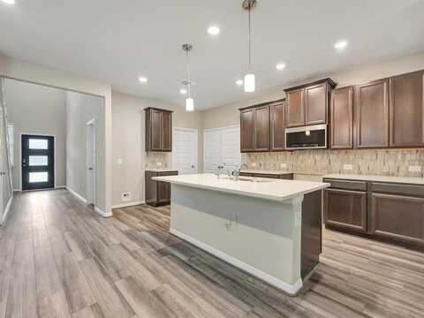 Cayden Oak Lane, Conroe, TX 77304