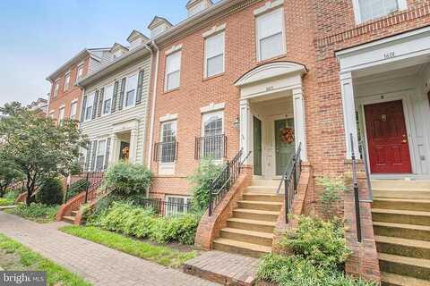 Hunting Creek Drive, Alexandria, VA 22314