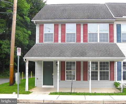 Earl Street S, Shippensburg, PA 17257