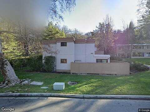 Stanley Dollar Dr, Walnut Creek, CA 94595