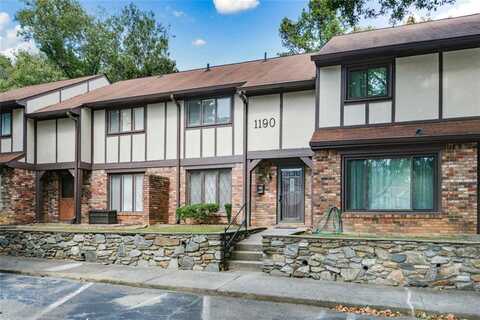 Ashborough Drive Se, Marietta, GA 30067