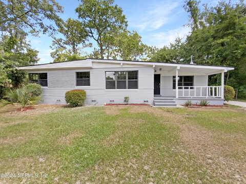 De Paul Drive, Jacksonville, FL 32218