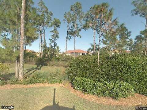 Lago Villaggio, NAPLES, FL 34104