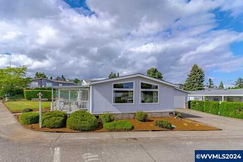 Robins (#55) Ln Se, Salem, OR 97306