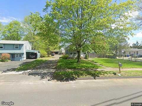 Pond Hill, WALLINGFORD, CT 06492