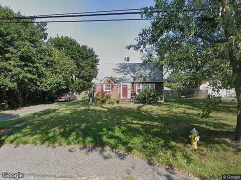 Oakdale Ave, CENTRAL ISLIP, NY 11722