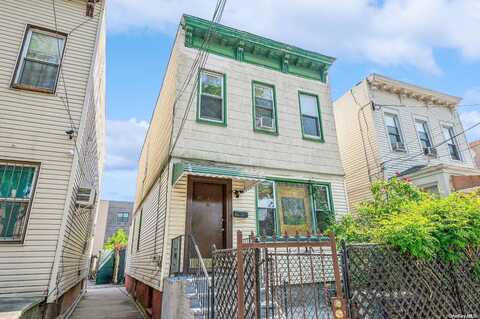 34Th Avenue, Corona, NY 11368