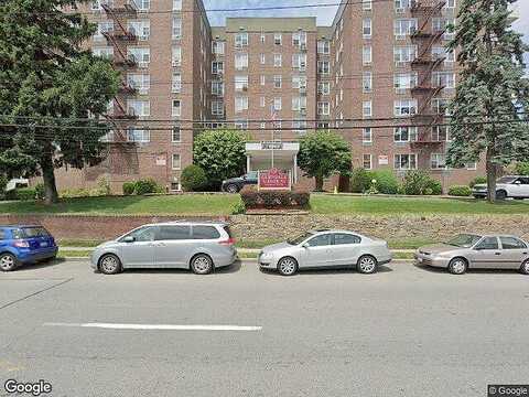 Bronx River, YONKERS, NY 10704