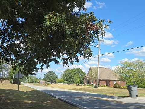 County Road 47, FLORENCE, AL 35634