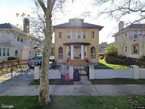 Beech, LONG BEACH, NY 11561