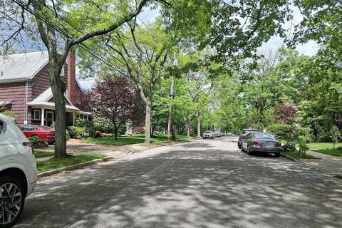 Hewlett, HEWLETT, NY 11557