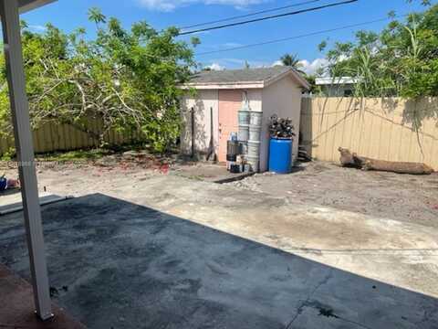 52Nd, MIAMI GARDENS, FL 33055