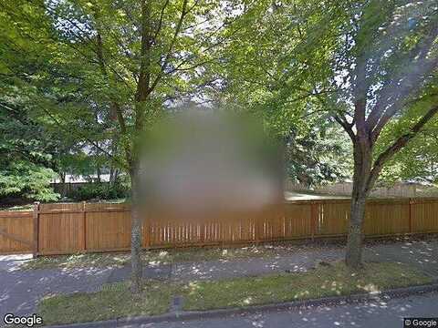 61St, KENMORE, WA 98028