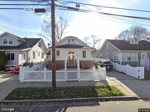 Pennywood, ROOSEVELT, NY 11575