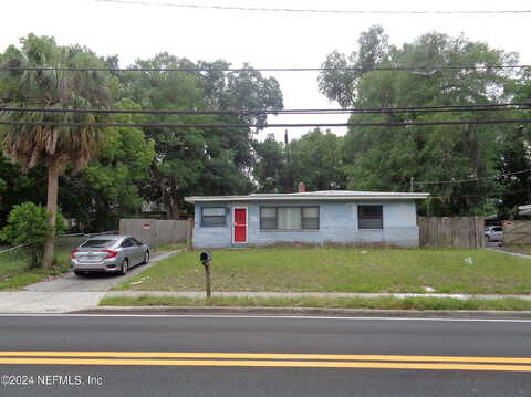 St Johns Avenue, Palatka, FL 32177